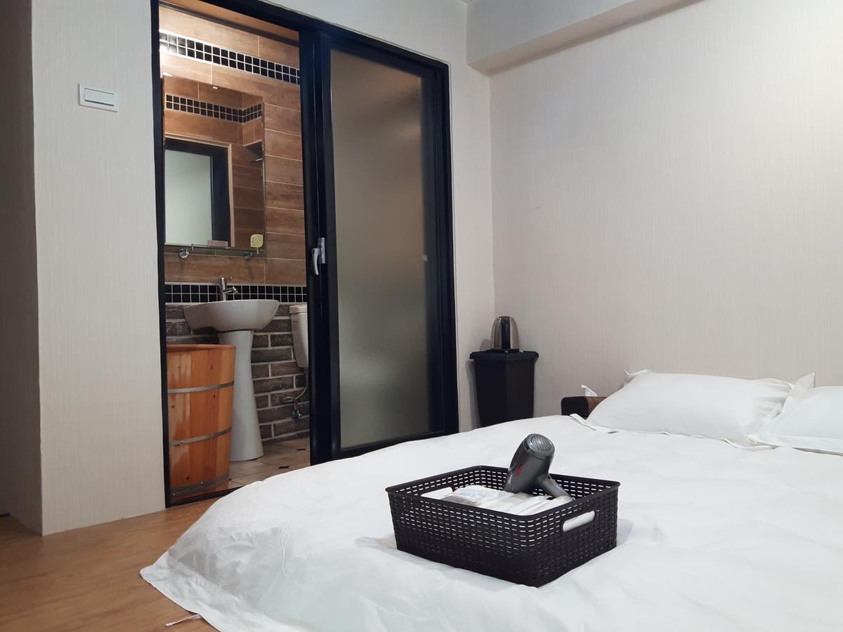 Hase Spring Apartment Тайнан Екстериор снимка
