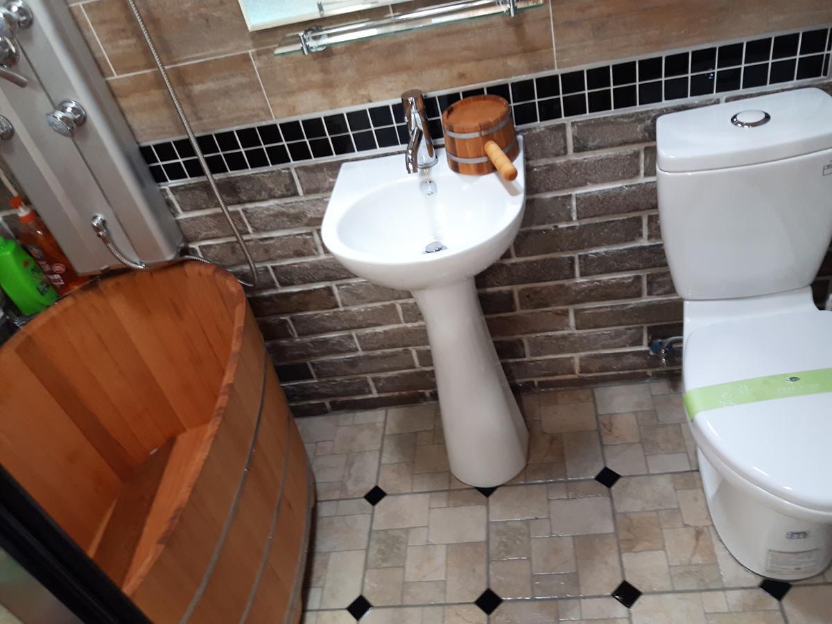 Hase Spring Apartment Тайнан Екстериор снимка