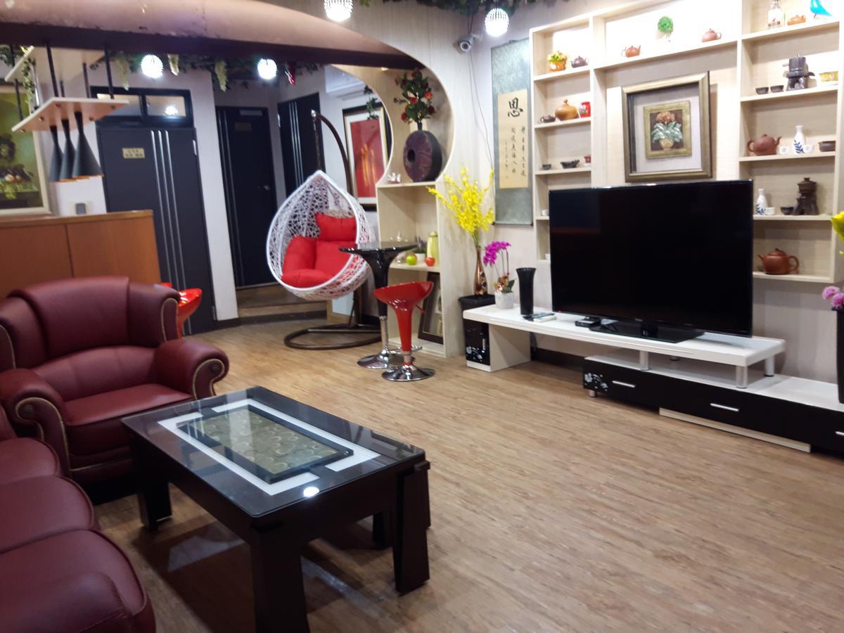 Hase Spring Apartment Тайнан Екстериор снимка