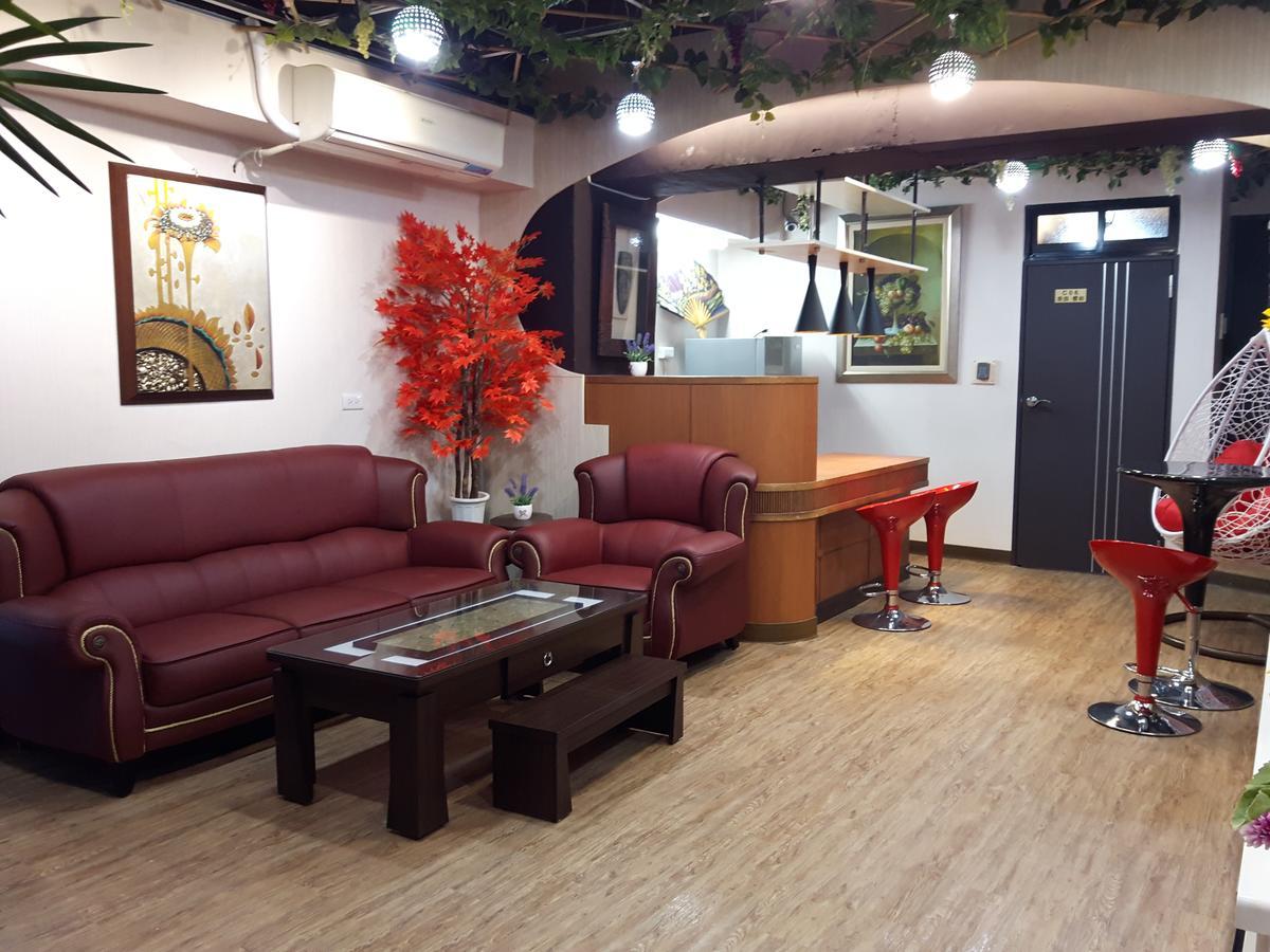 Hase Spring Apartment Тайнан Екстериор снимка