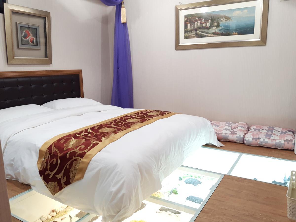 Hase Spring Apartment Тайнан Екстериор снимка